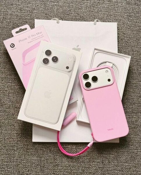 Coque rose pour iPhone 17