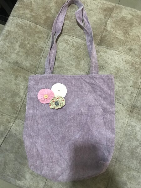 Tote bag