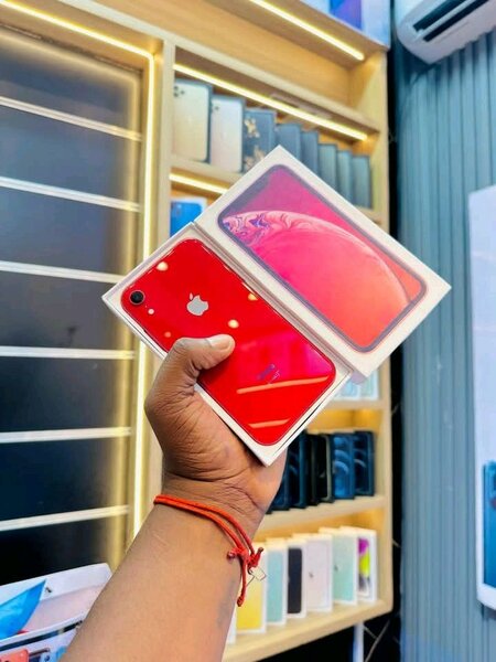 iPhone XR Rouge Neuf