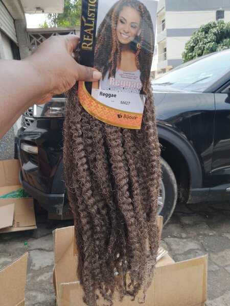 Les Marley twist