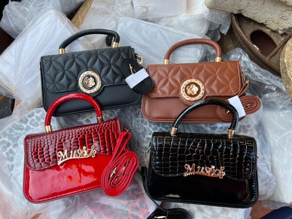 Sacs À Main Élégants Femme