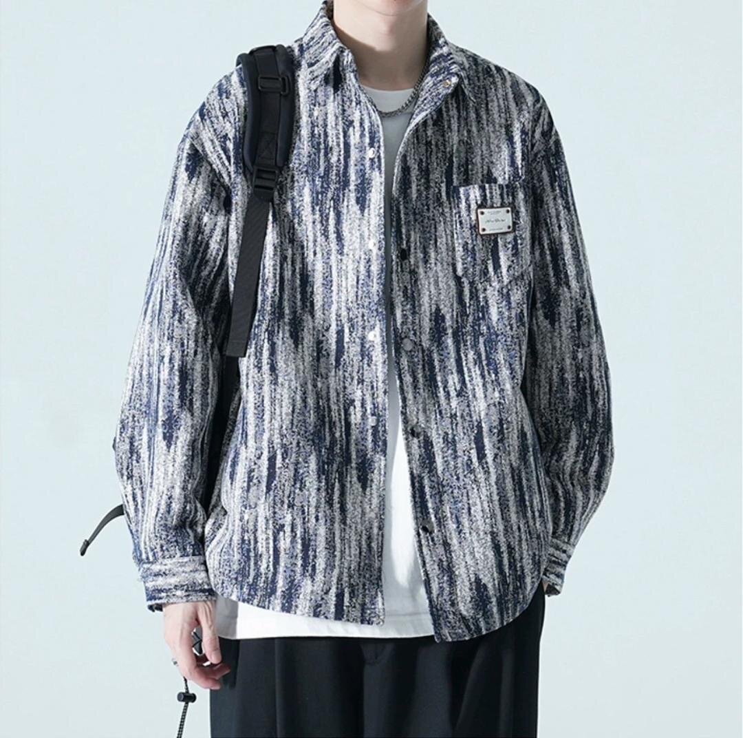 Chemise homme motif moderne