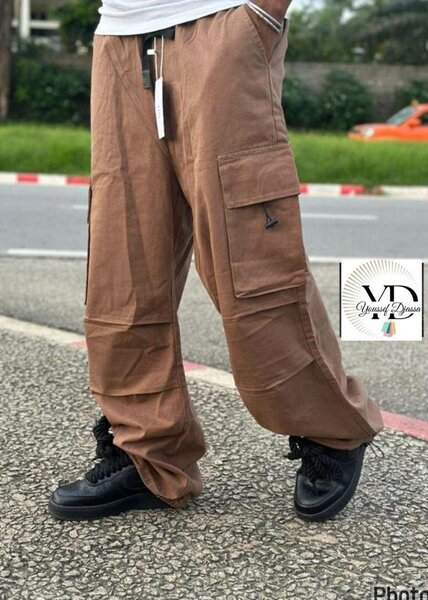 Pantalon cargo