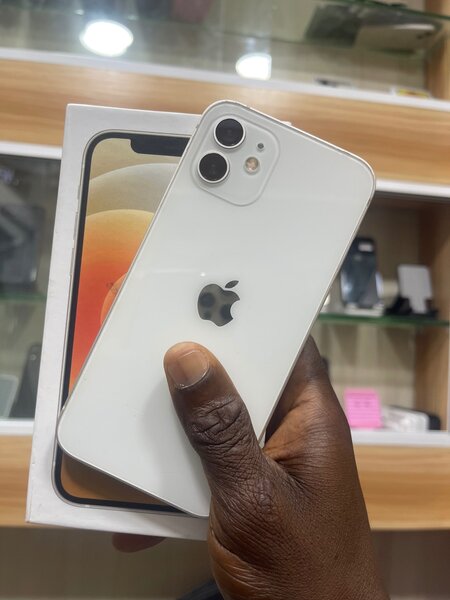 iPhone 12 simple 128giga