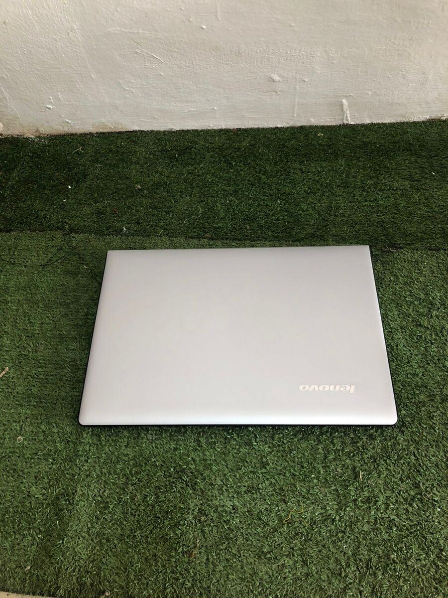 Lenovo ideapad 500S