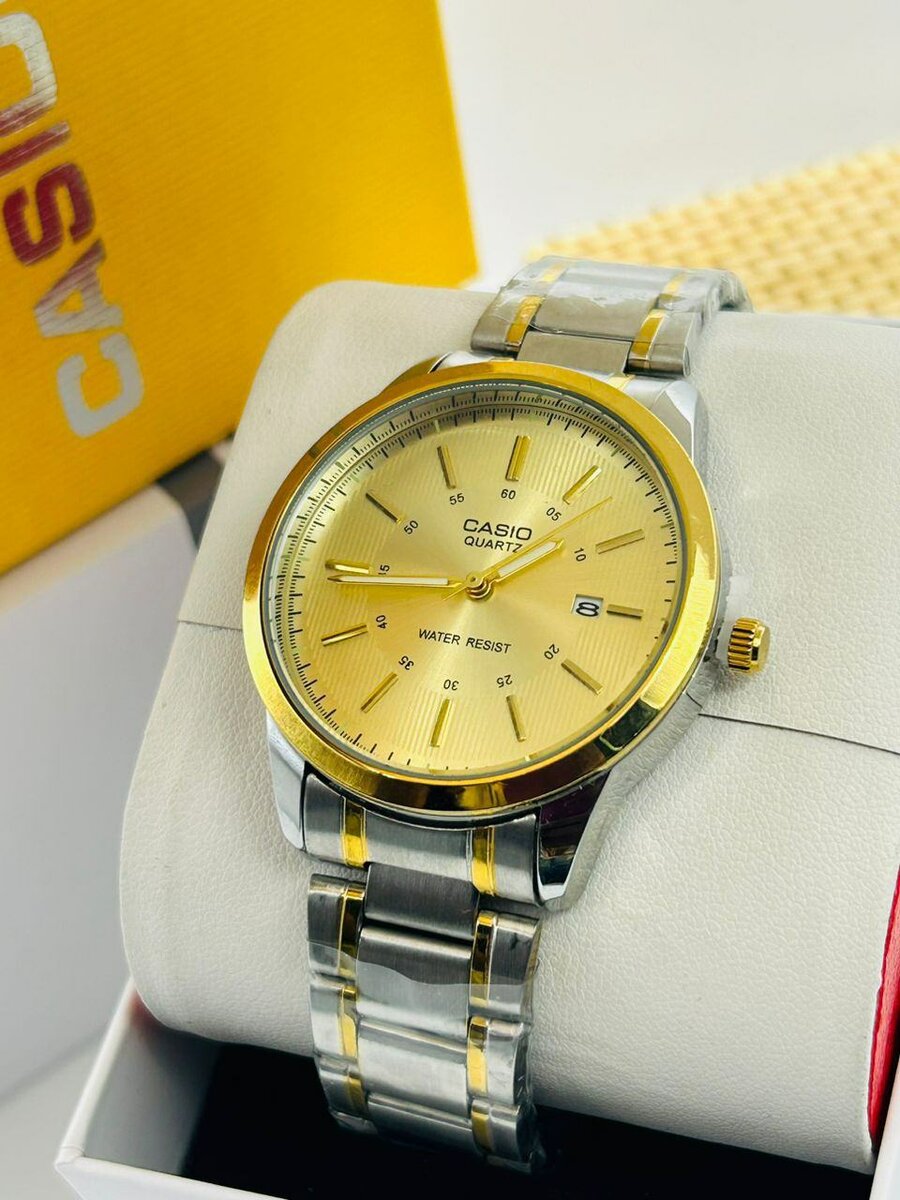 MONTRE LUXE HOMME  CASIO