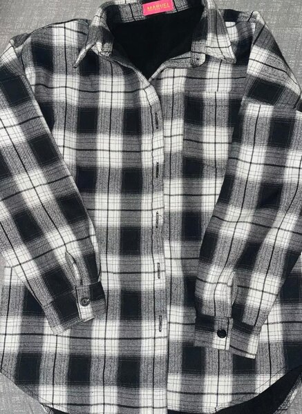 Рубашка в клетку утепленная в отличном состоянии