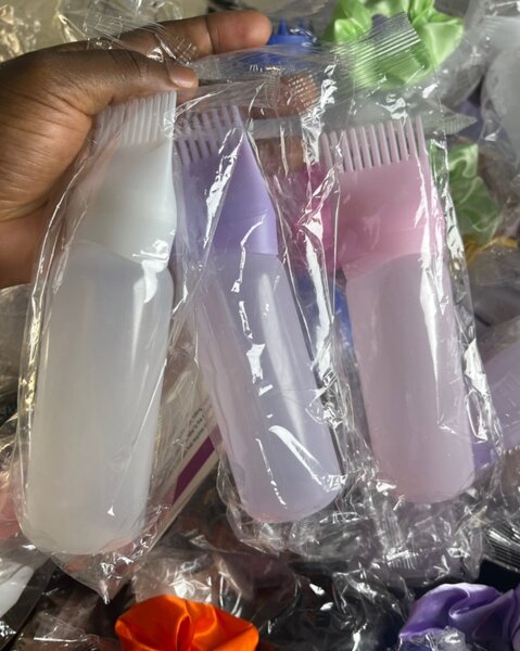 Bouteille applicateur coiffure