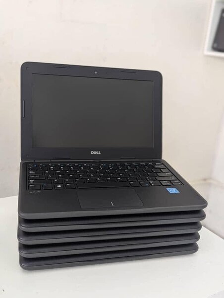 New state Dell mini Laptops 8hrs