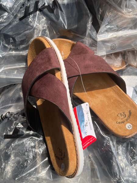 Sandales croisées confortables