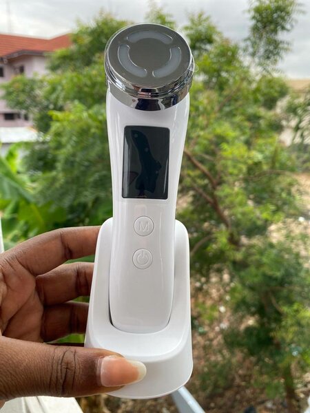 Anti-Aging Beauty Device