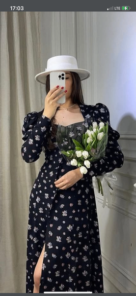 Платье от бренда bonnitto