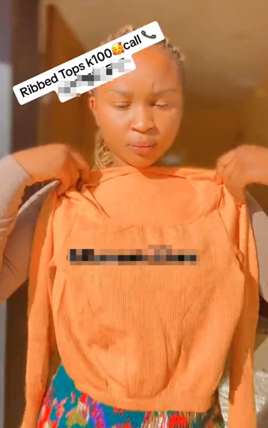 Ribbed top with long sleeves