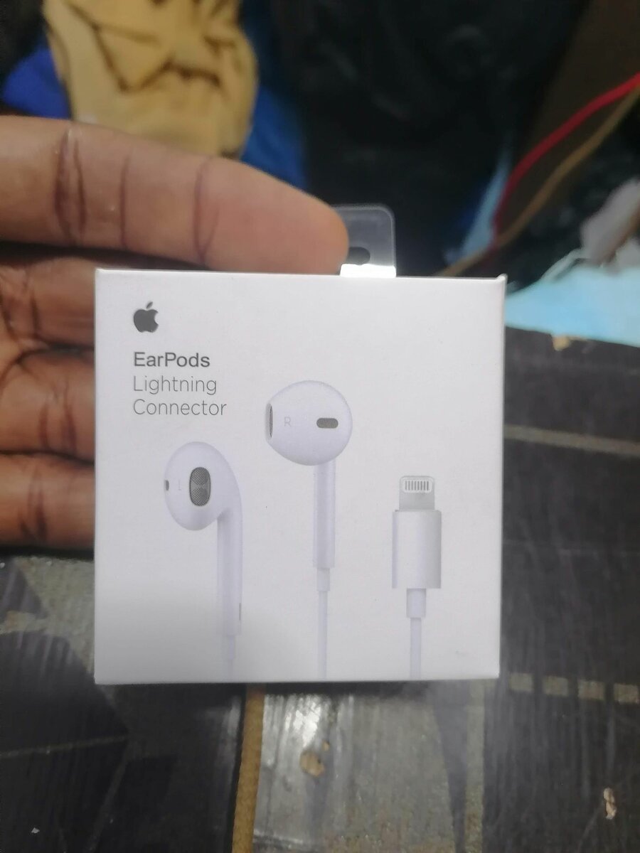EarPod to lightning