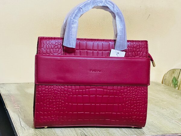 Sac à main élégant PEDRO