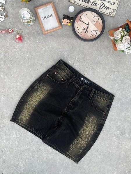 Short en jean noir déchiré femme