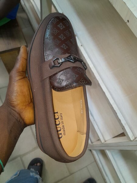 Chaussures mocassin homme luxe Marron