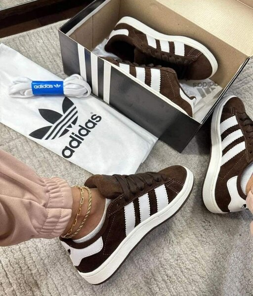 Chaussures Adidas Classiques