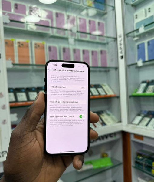 iPhone 14 pro 256 Go