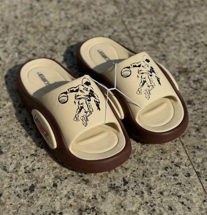 Sandales homme Yeezy Slide