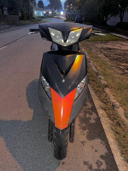 Scooter urbain moderne