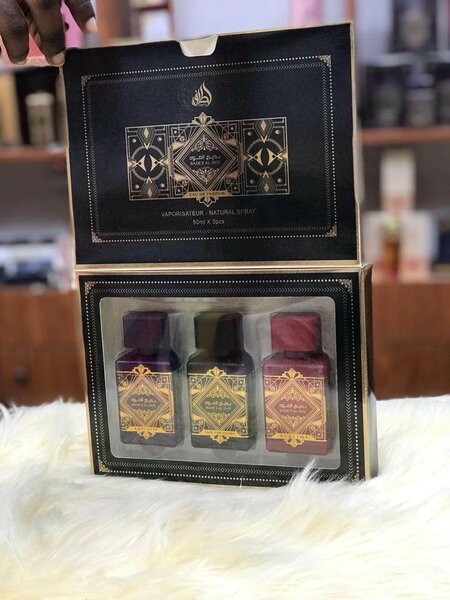 Badee Al oud by lattafa gift set