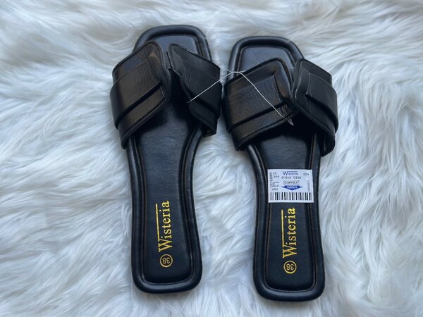 Sandales wisteria