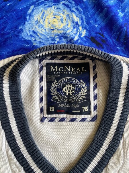 McNEAL SWEATER