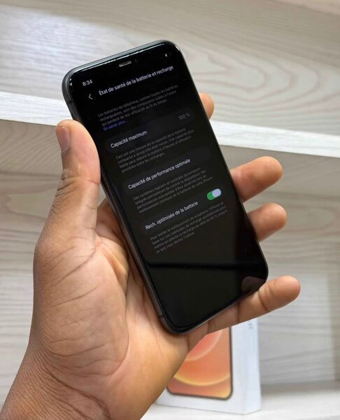 iPhone 11 64 Go Noir