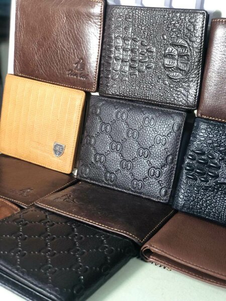 Portefeuilles en cuir élégants