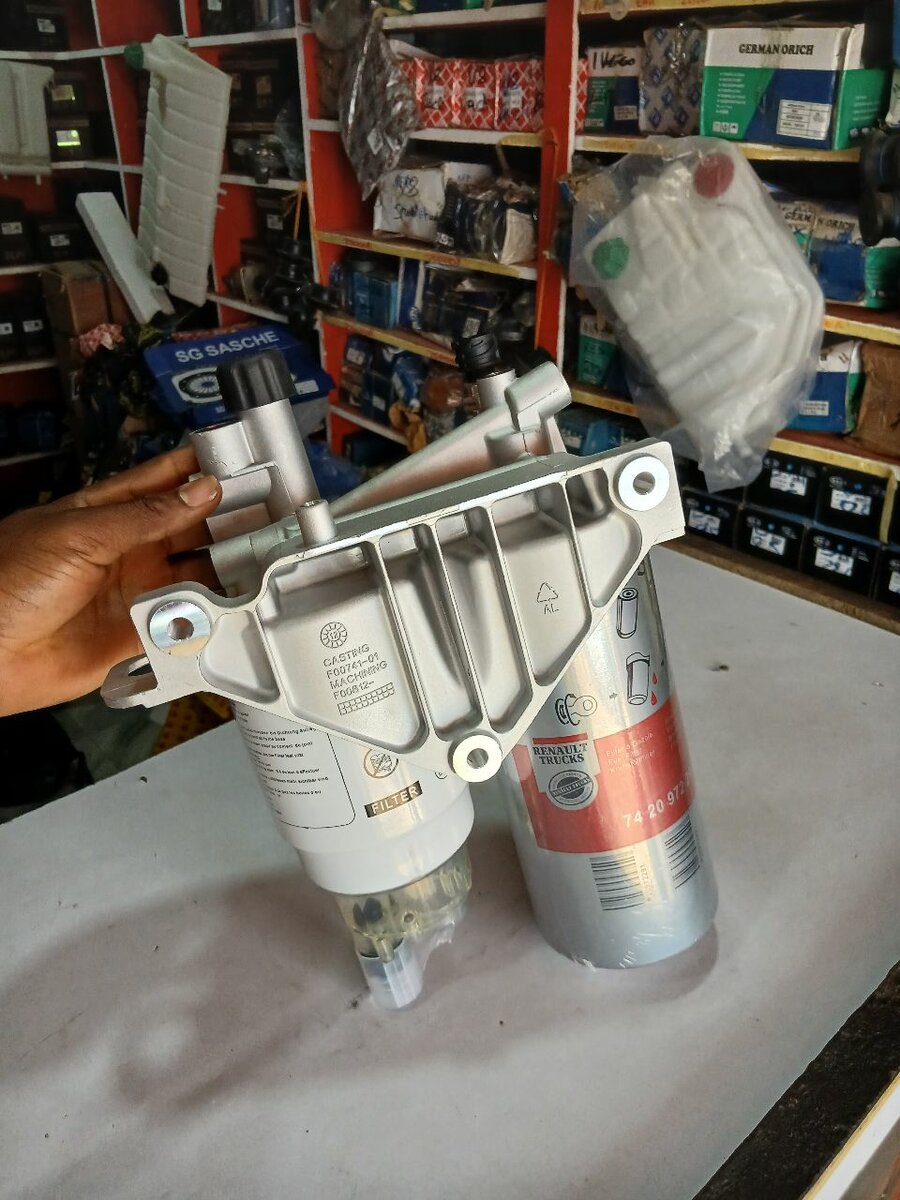 Pompe à main Renualt DXI VOLVO