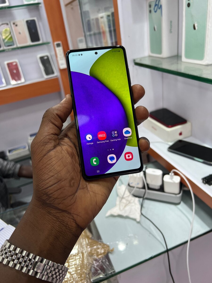 Samsung A52 5G 128giga 6ram