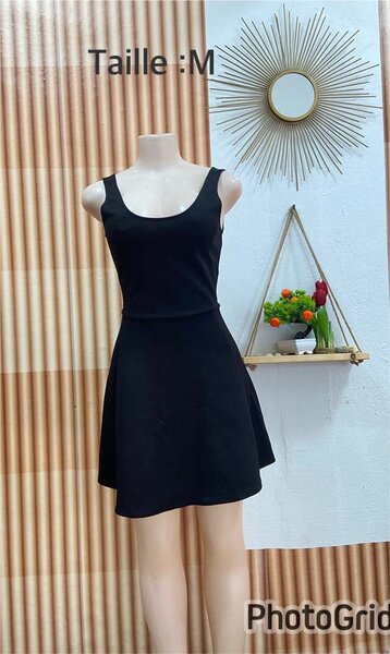 Robe pour femme belle, élégante et de haute qualité