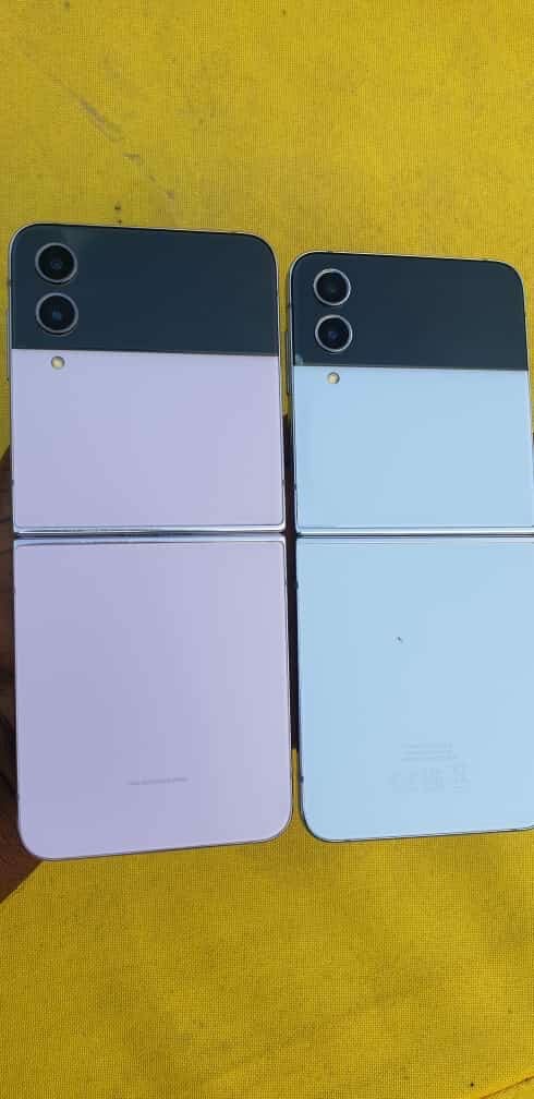 Samsung Galaxy z flip 4