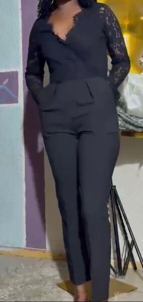 Combinaison élégante en dentelle