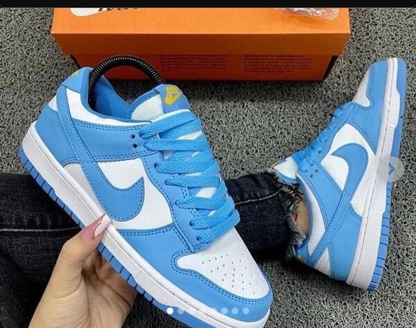 baskets Nike Dunk Low bleu