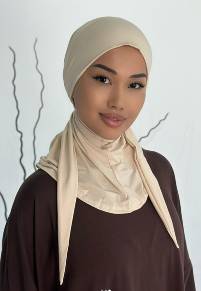 Модель Мадонна , без подбородка