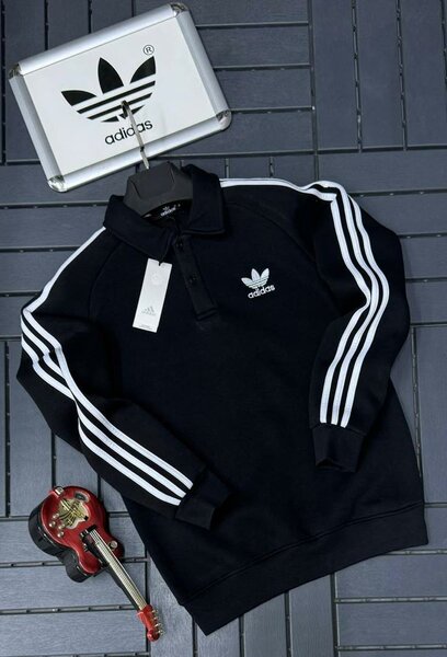 Adidas Sweat à capuche
