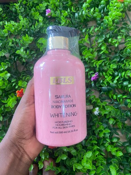 Lotion Corporel sakura 500