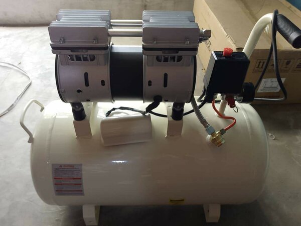 50Ltrs Silent oiless air compressor