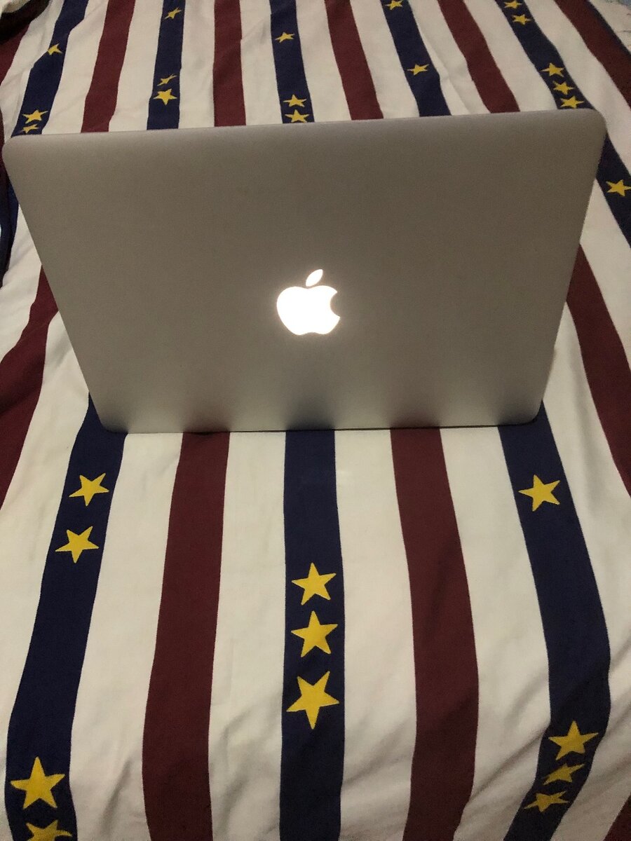 2014 MacBook Pro Retina, 13-inch Apple Laptop