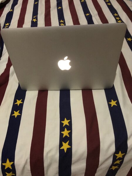 2014 MacBook Pro Retina, 13-inch Apple Laptop