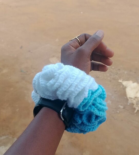 Chouchous tricotés colorés