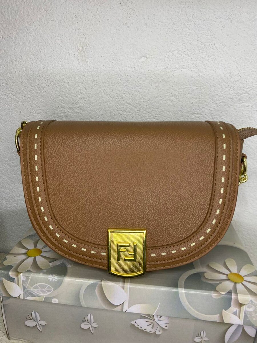 Sac à bandoulière élégant