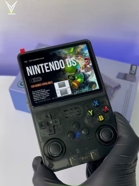 Gaming console - 10,000+ games r36s