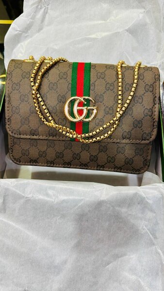 GUCCI Stylish Women's Cross Body Bags