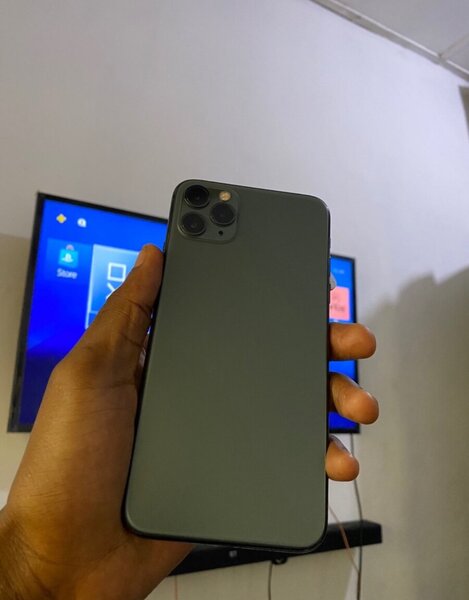 Brand new iPhone11 pro Max* 256gb Unlocked