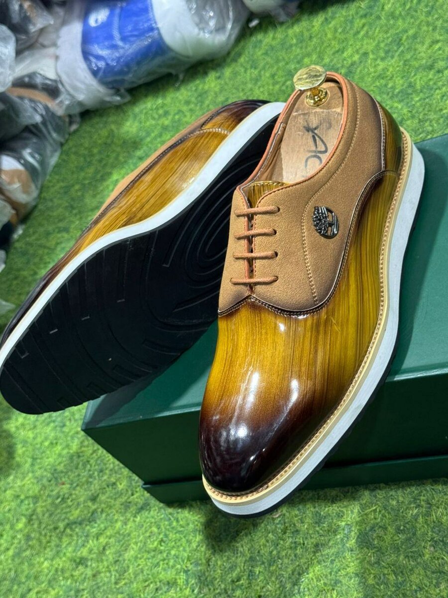 Chaussures élégantes hommes cuir