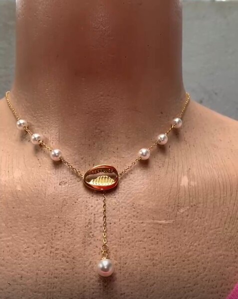 Collier élégant et raffiné