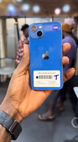iPhone 13 bleu 128 Go